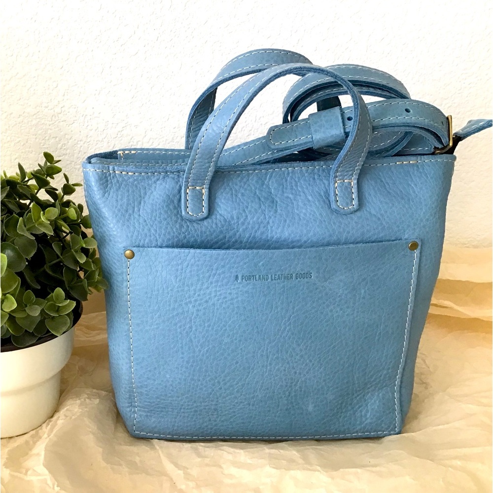 🦄RARE color - Dream mini zipped Crossbody